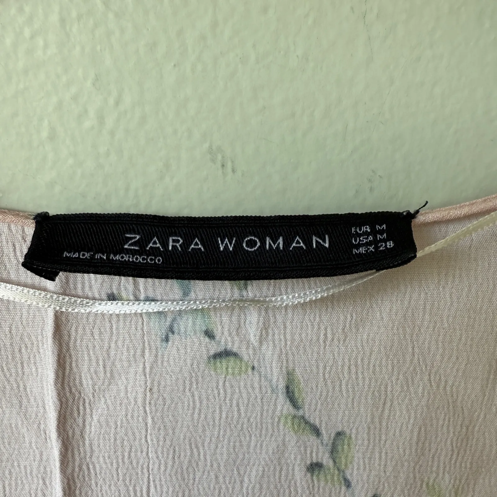 Zara Woman Pink Floral‎ Maxi Dress Tie Front Flutter Sleeve Slit Medium - Image 4