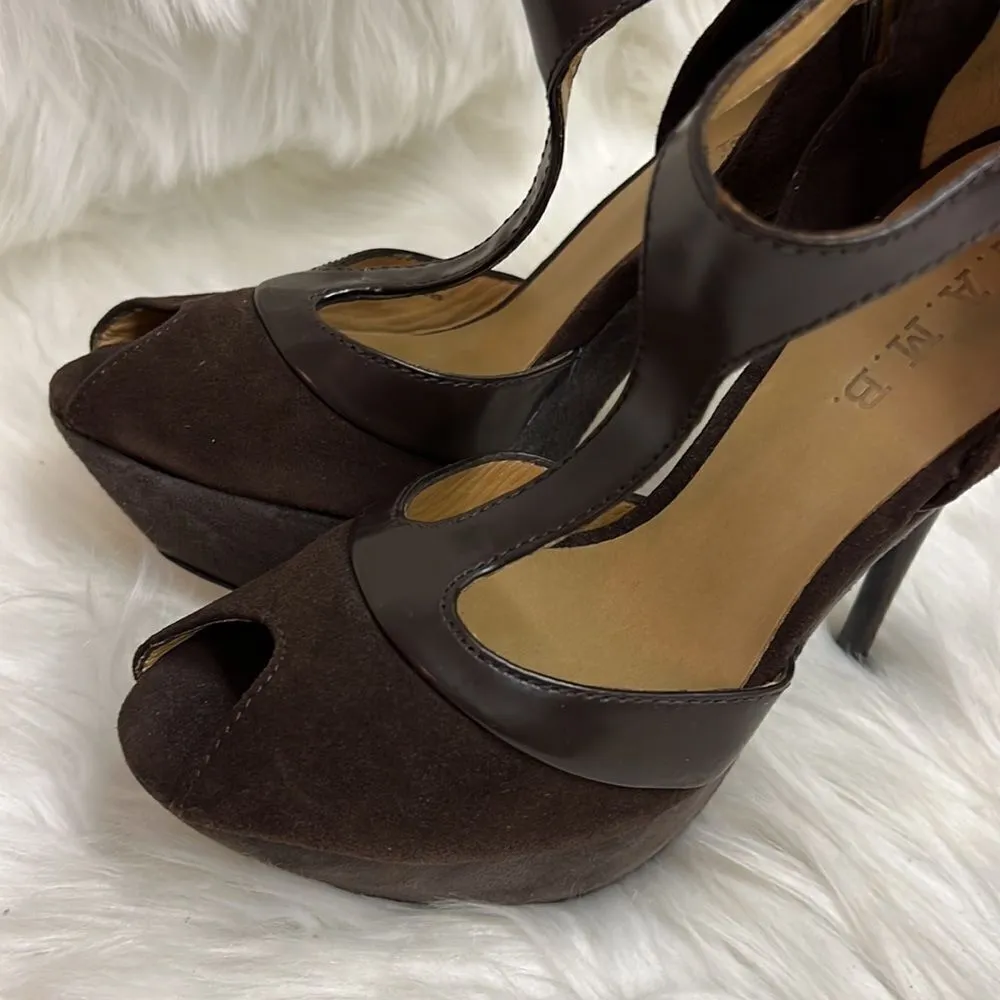 L.A.M.B. Tailynn T-Strap Stilettos Heels A9 - Image 7