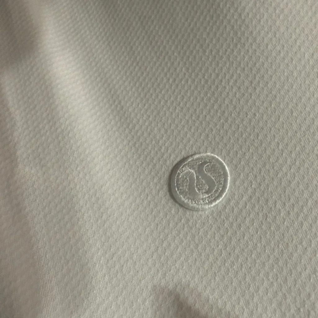 Lululemon Quick Dry Short Sleeve Polo *straight hem size 12 white - Image 5