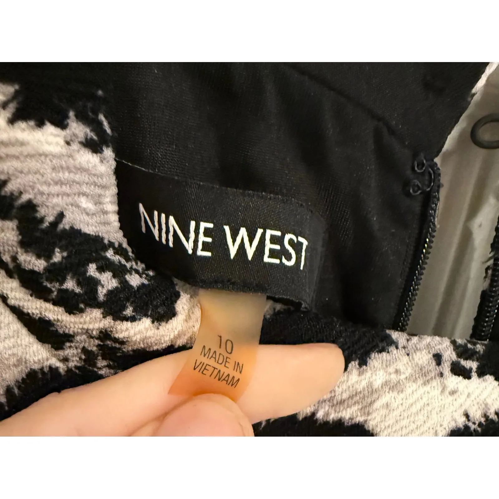 Nine West Zebra Print Dress Sleeveless Career Casual‎ Black White Size 10 - Image 2