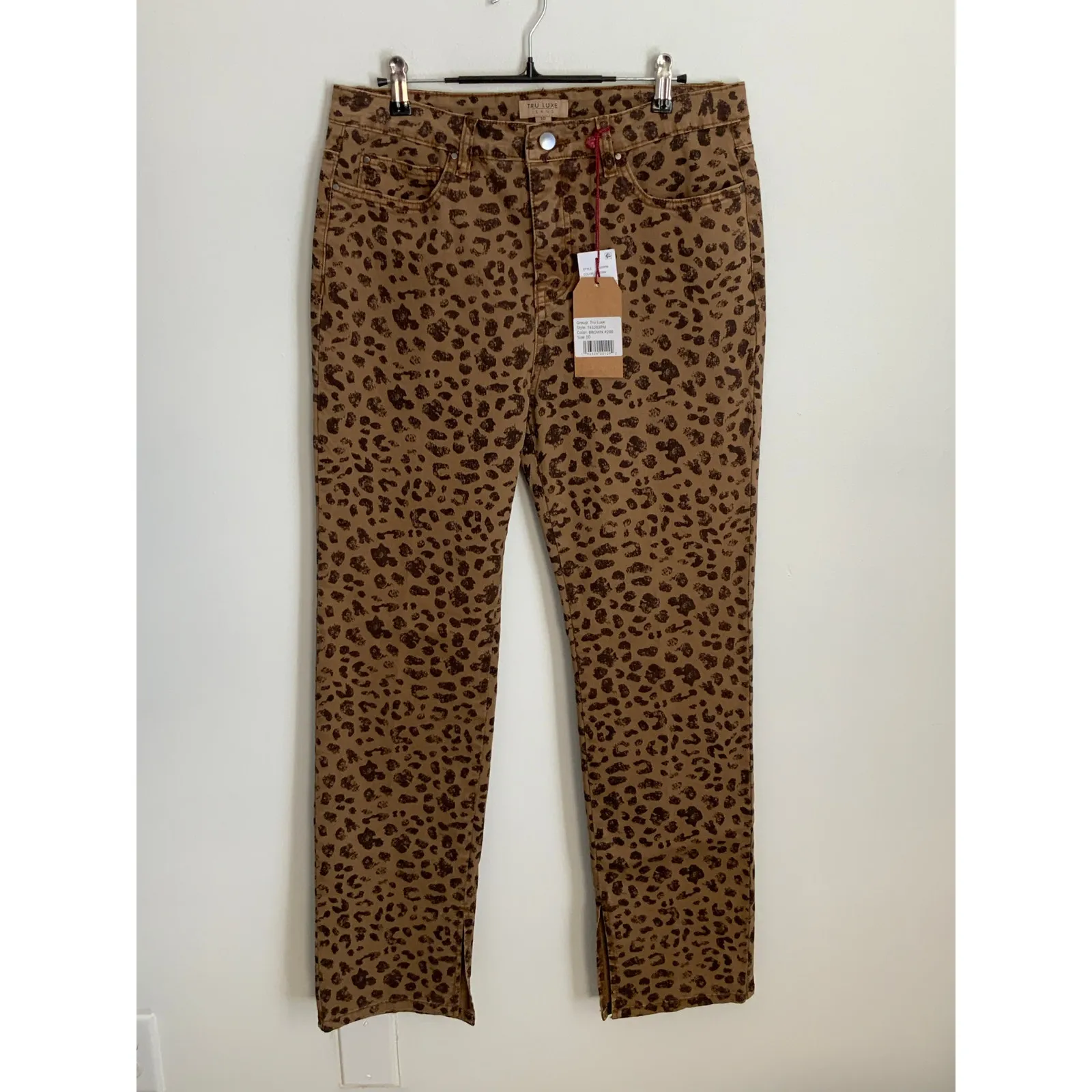 TRU LUXE leopard print hi waist straight‎ jean in brown animal print NWT size 10 - Image 2