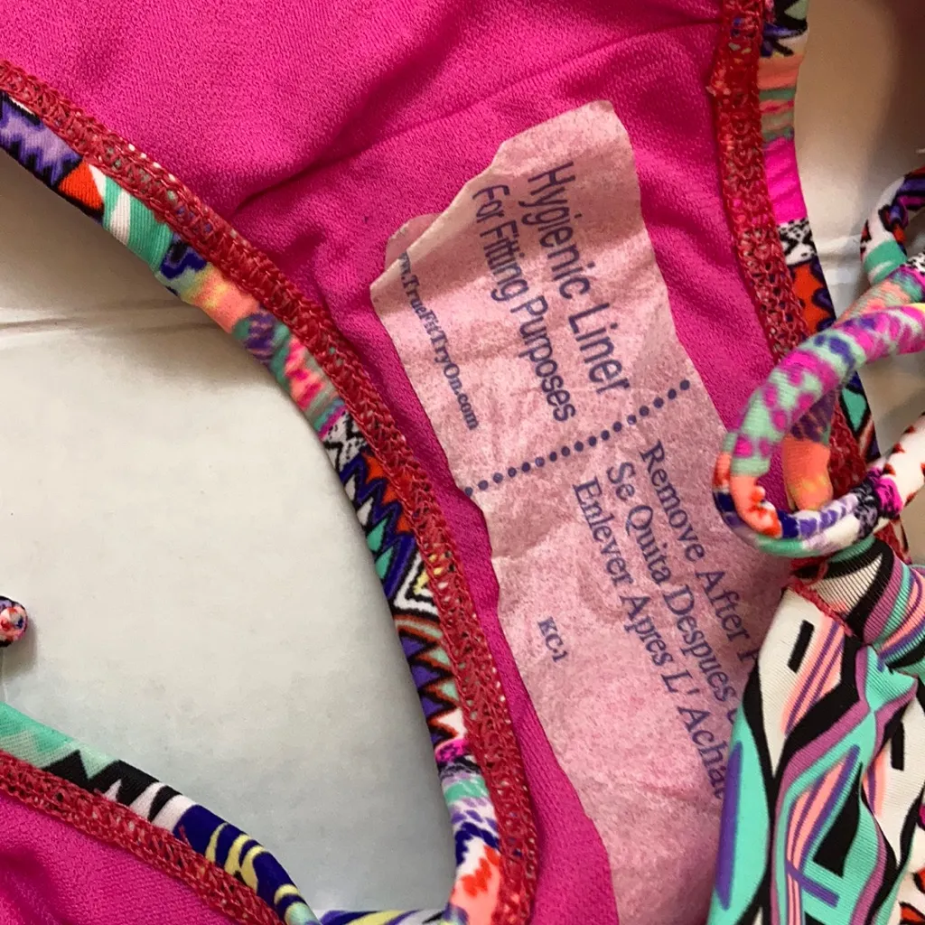 🌞NWT Hobie Aztec design bikini bottom with adjustable  side ties A-58 - Image 5