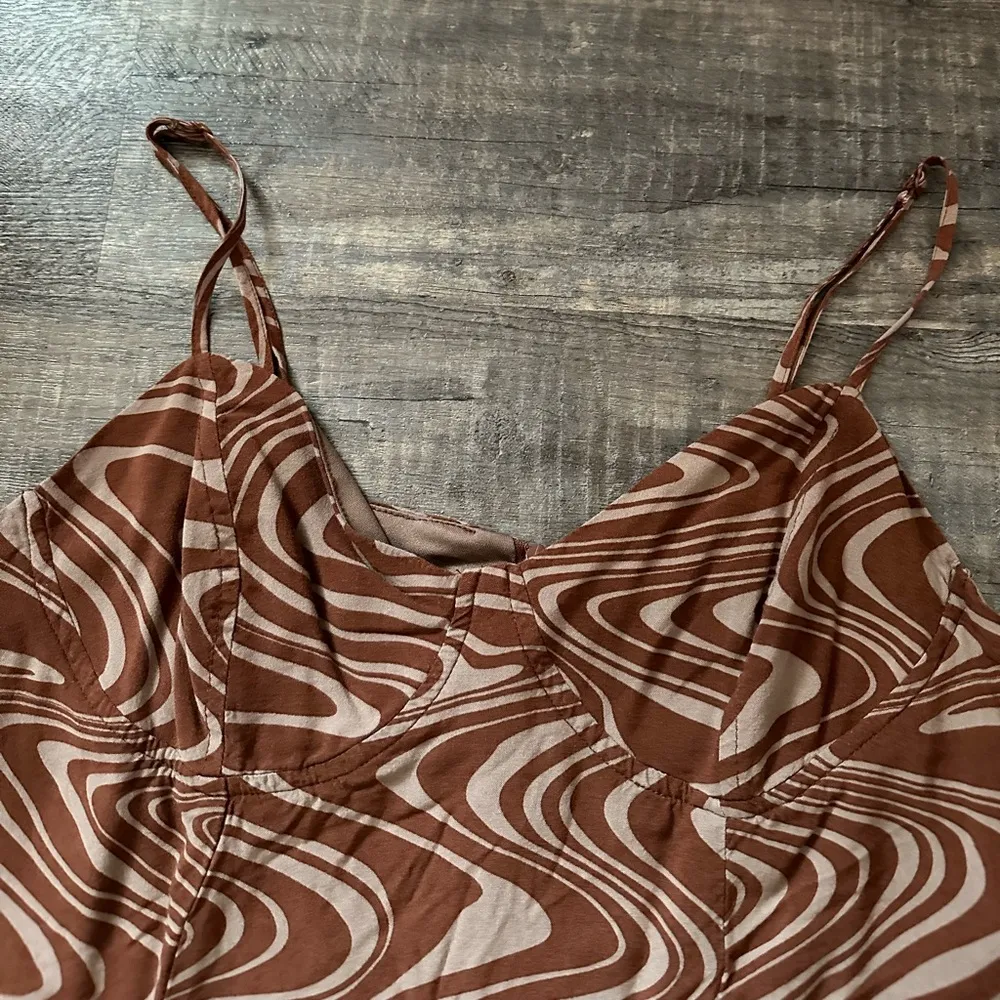 La Hearts Patterned Tank Top - Image 2