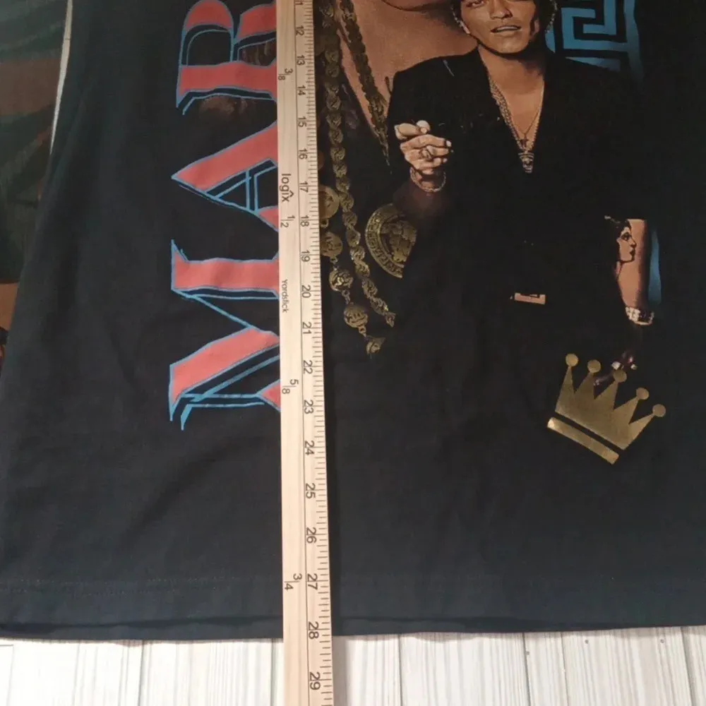 Next level Bruno Mars graphic tee women's large - Image 7