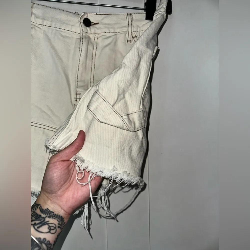 Pacsun Carpenter Dad Shorts In Bone - Image 7