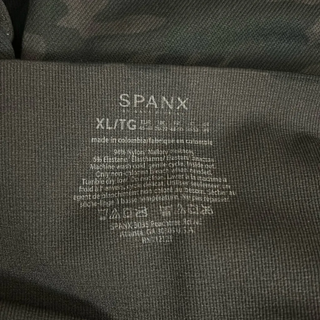 SPANX Women’s Black Camouflage Seamless High Waist Leggings Size X-Large‎ - Image 4