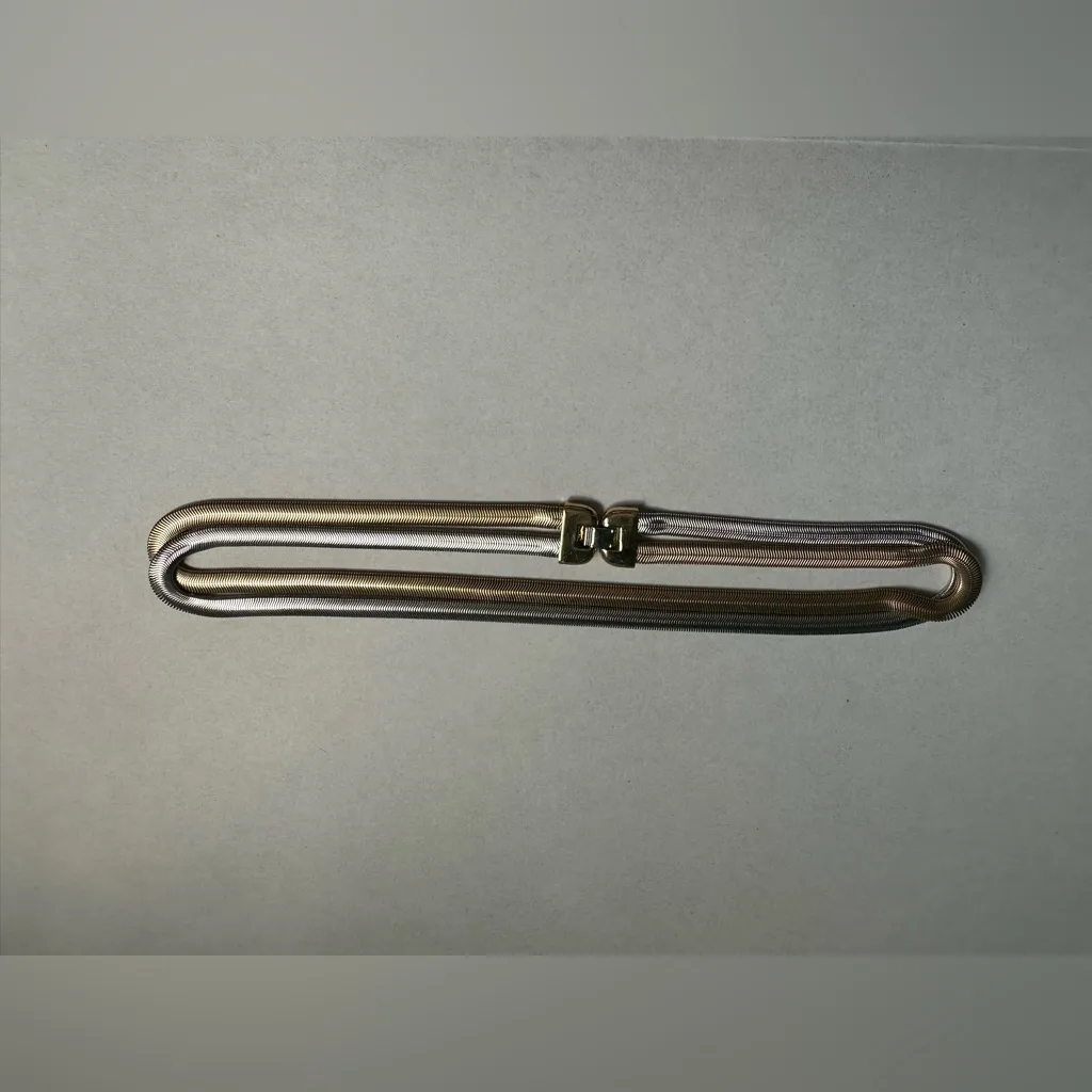 Elegant Gold and Silver Necklace - Image 7