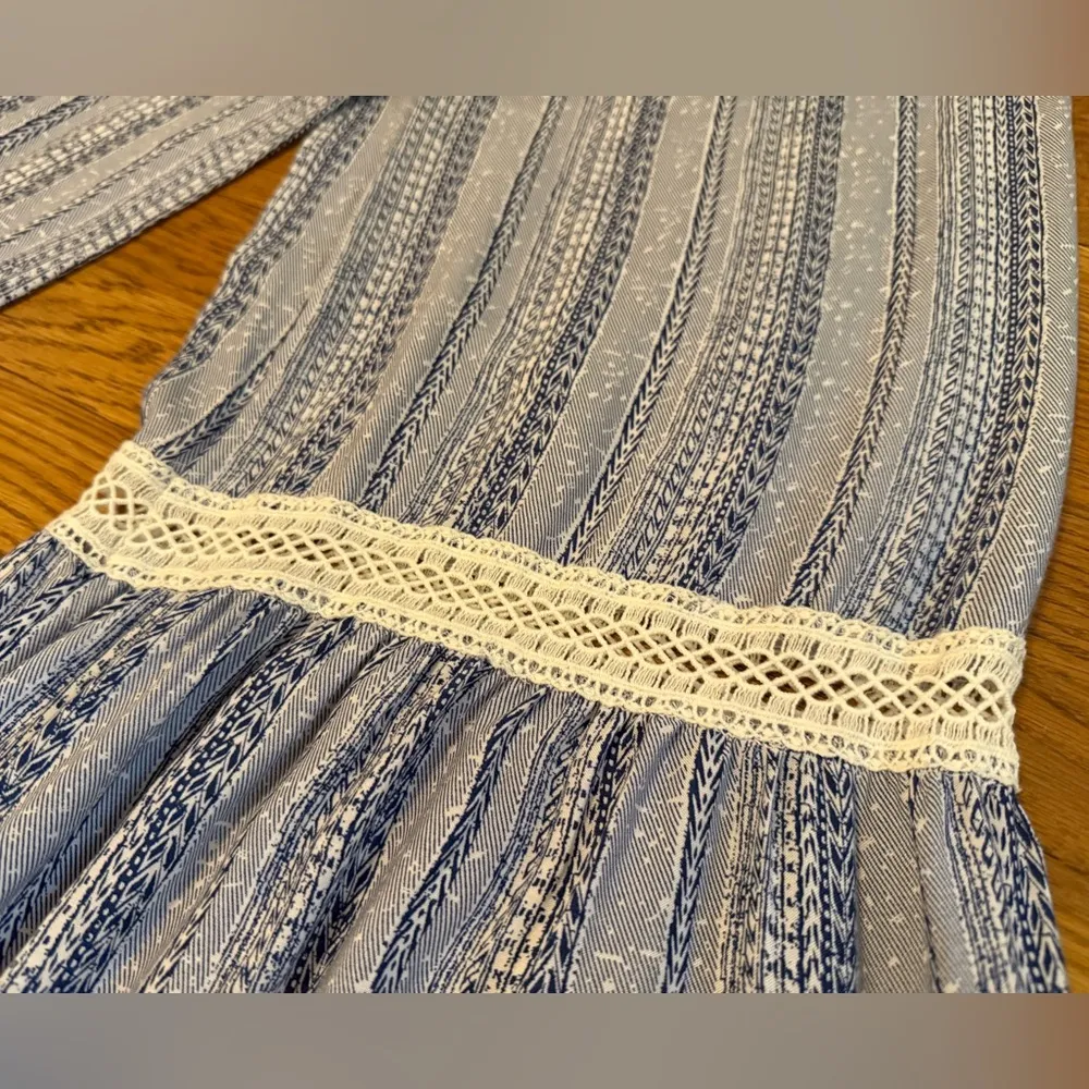 Blue and White crochet Lace Trim palazzo size M - Image 6