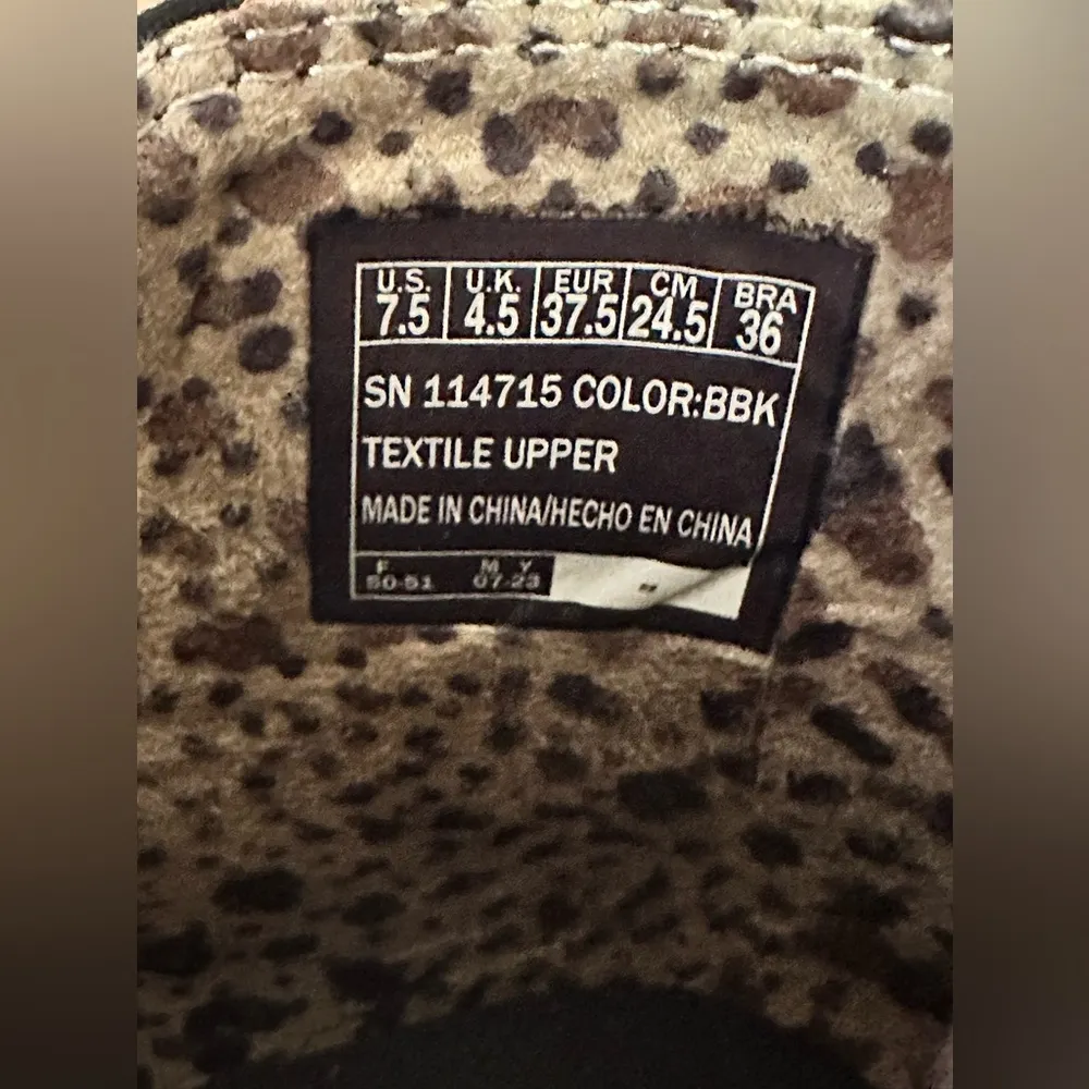 BOBS from Skechers From Skechers Chill Wedge Sneaker Booties SIZE 7.5 NWOB Black - Image 5