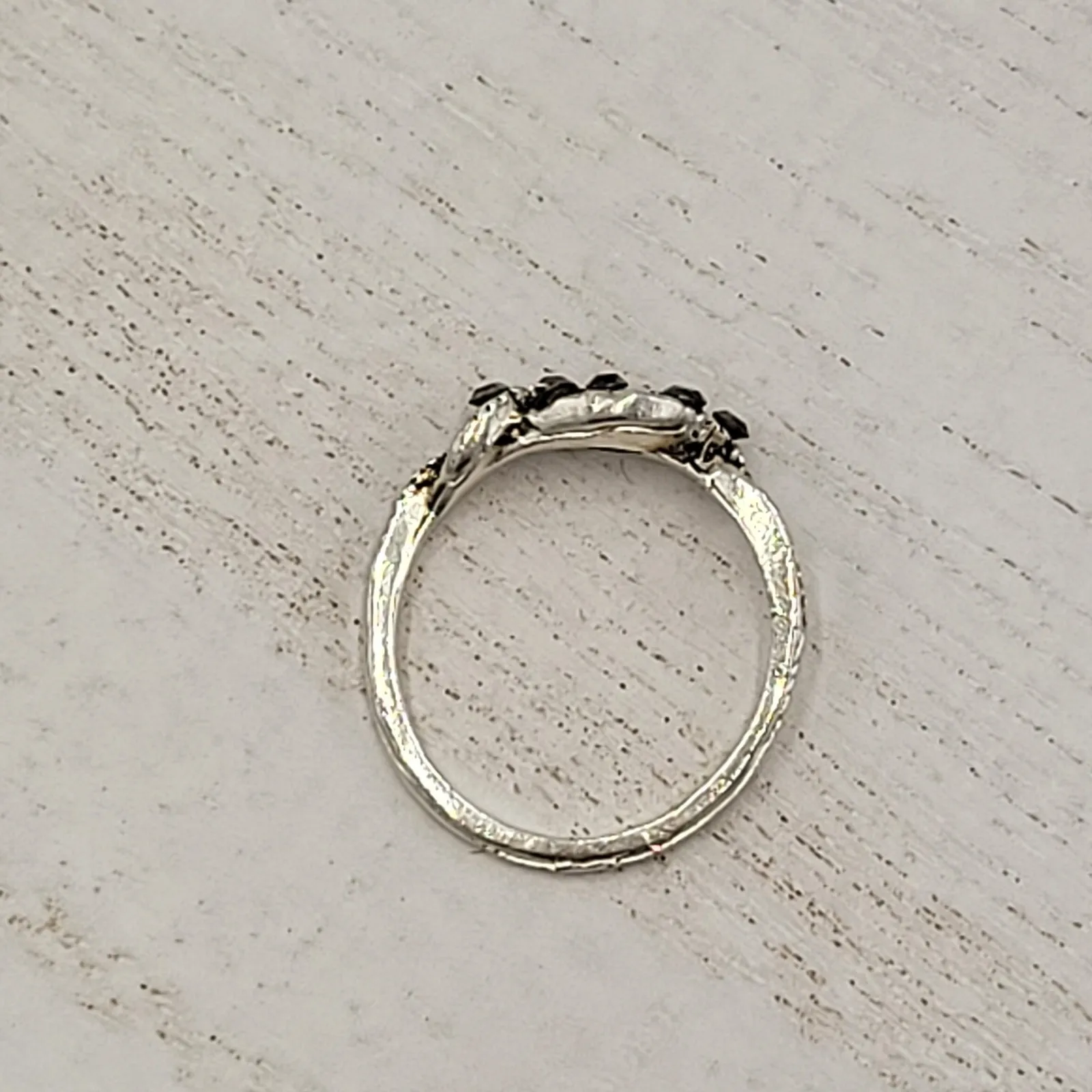 Silver Tone Gray Diamond Gemstone Rhinestone Twisted Knot Ring Fashion Jewelry - Image 7