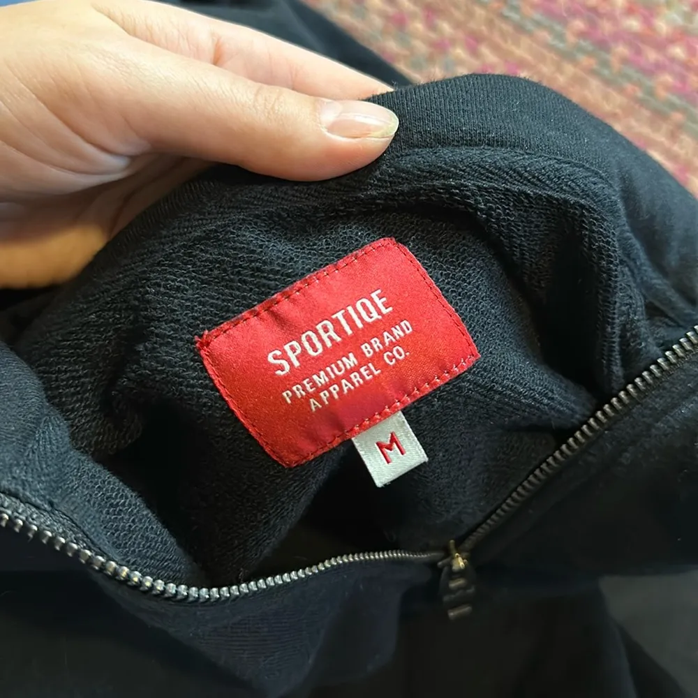 SPORTIQE BLACK QUARTER ZIP PHX AZ COYOTES PULLOVER SWEATER Size M - Image 2