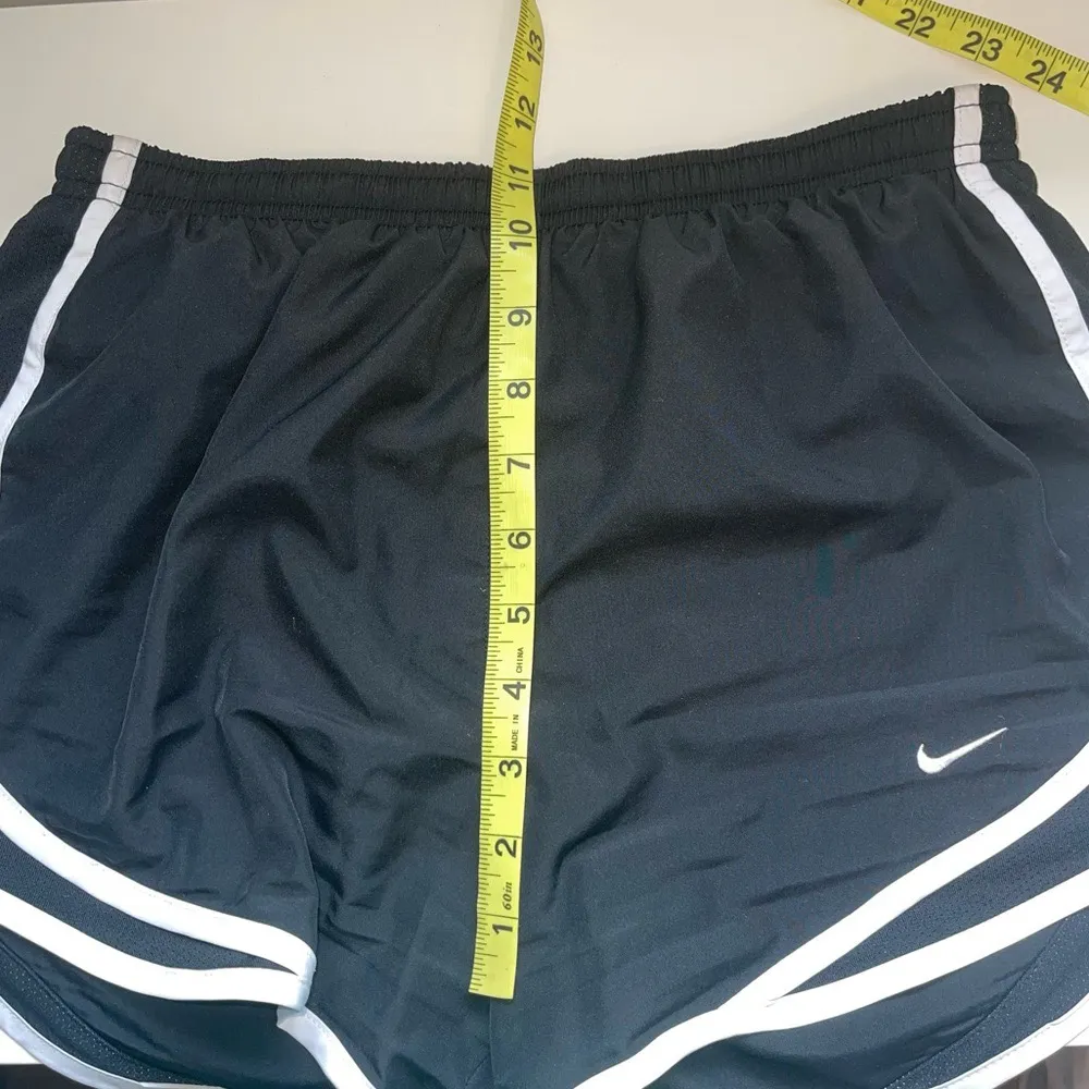 Tempo Dri-fit Black Lined Athletic Running Shorts - Image 9