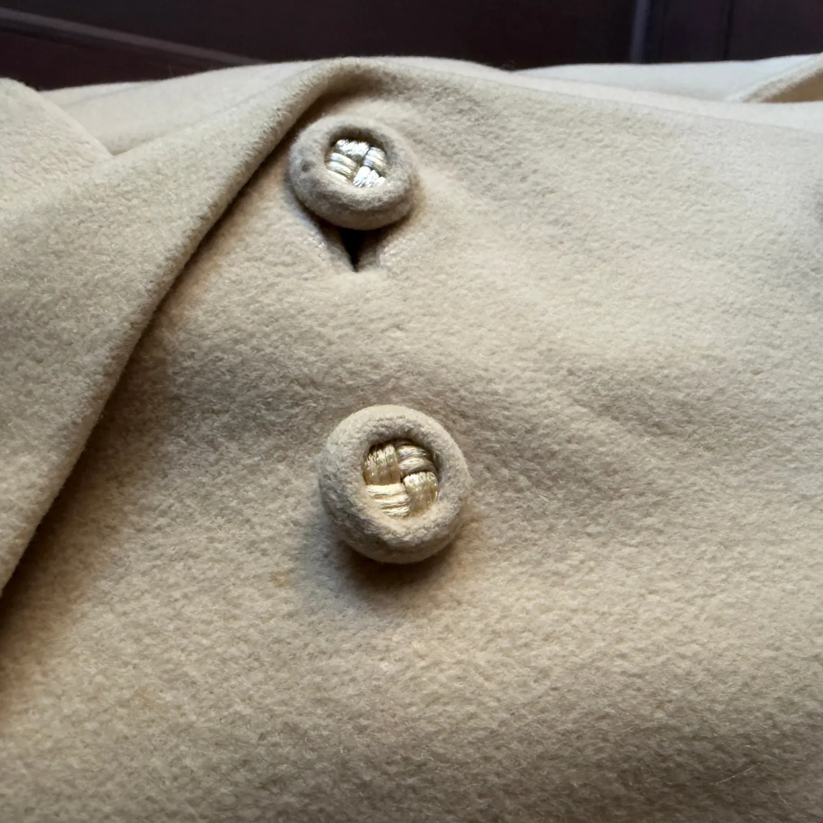 L.C. MAE | 1950s Vintage Wool Cream Double Breasted Long Coat Union Made Medium - Image 4