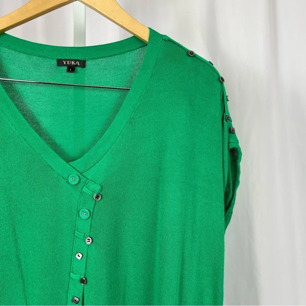 Yuka Large Kelly Green Knit Asymmetrical Button Dress Longline Sweater - Image 6