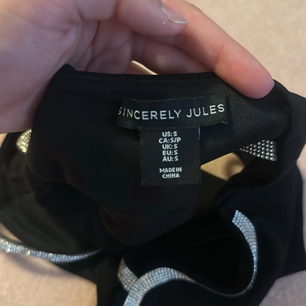 Sincerely Jules Sparkly Strapped Crop Top - Image 3