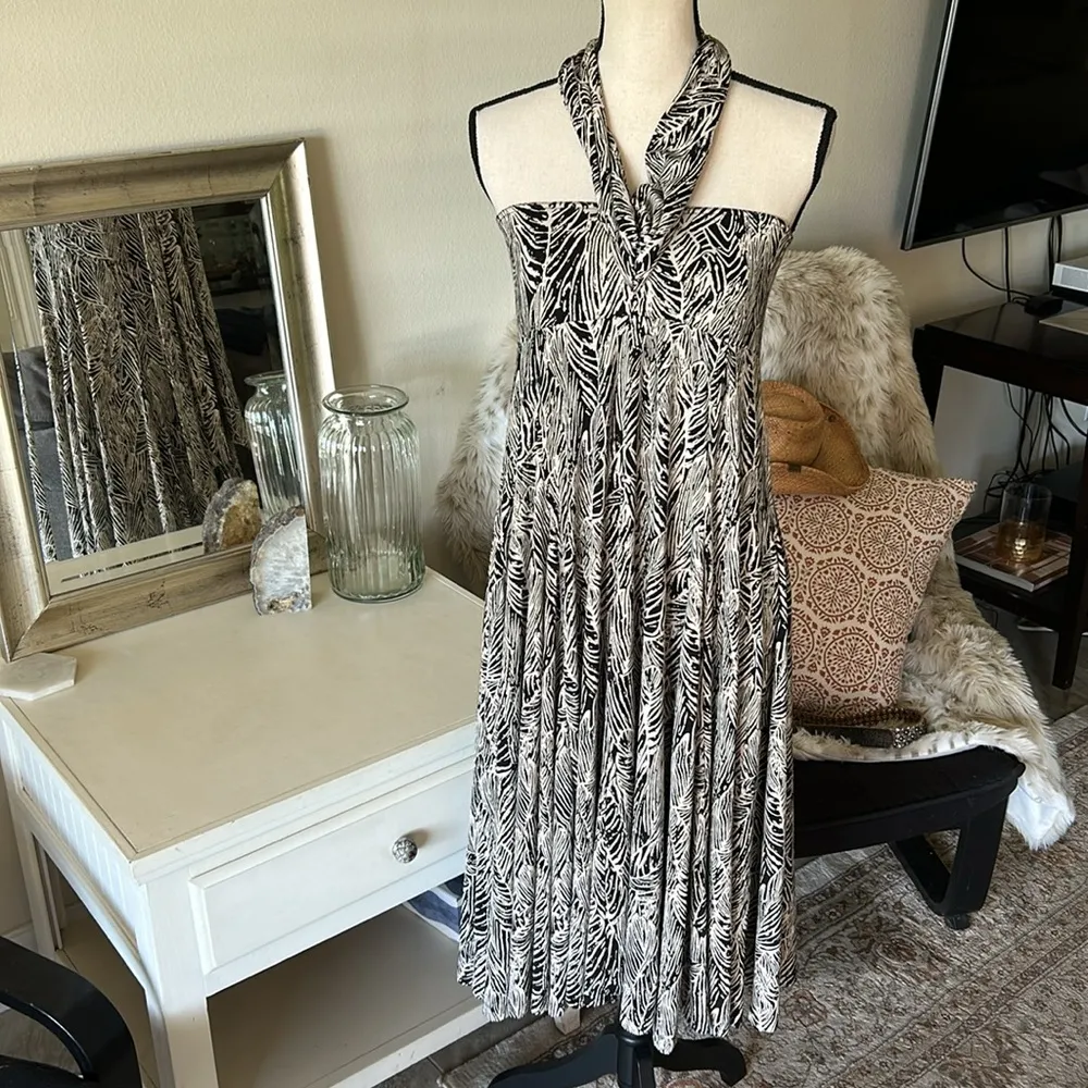 Lapis black cream feather boho print jersey knit maxi skirt halter dress Small - Image 9