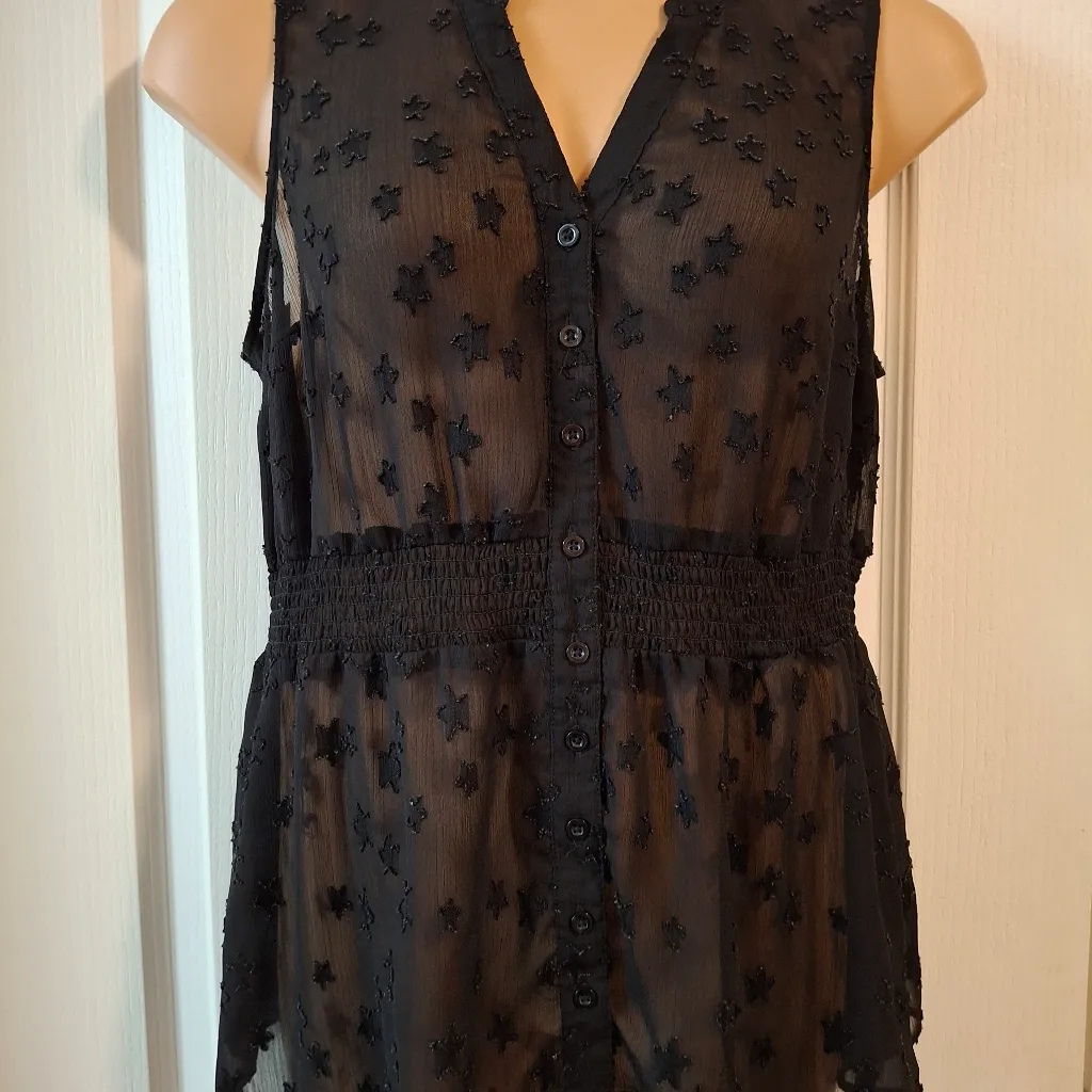 Torrid Sz 0 Black Star Embroidered Sleeveless Top - Image 6