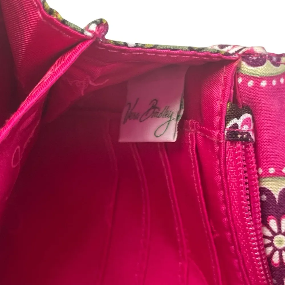 Vera Bradley Very Berry Pink and Green Paisley Wallet Card Slots Zip Pocket - Image 7