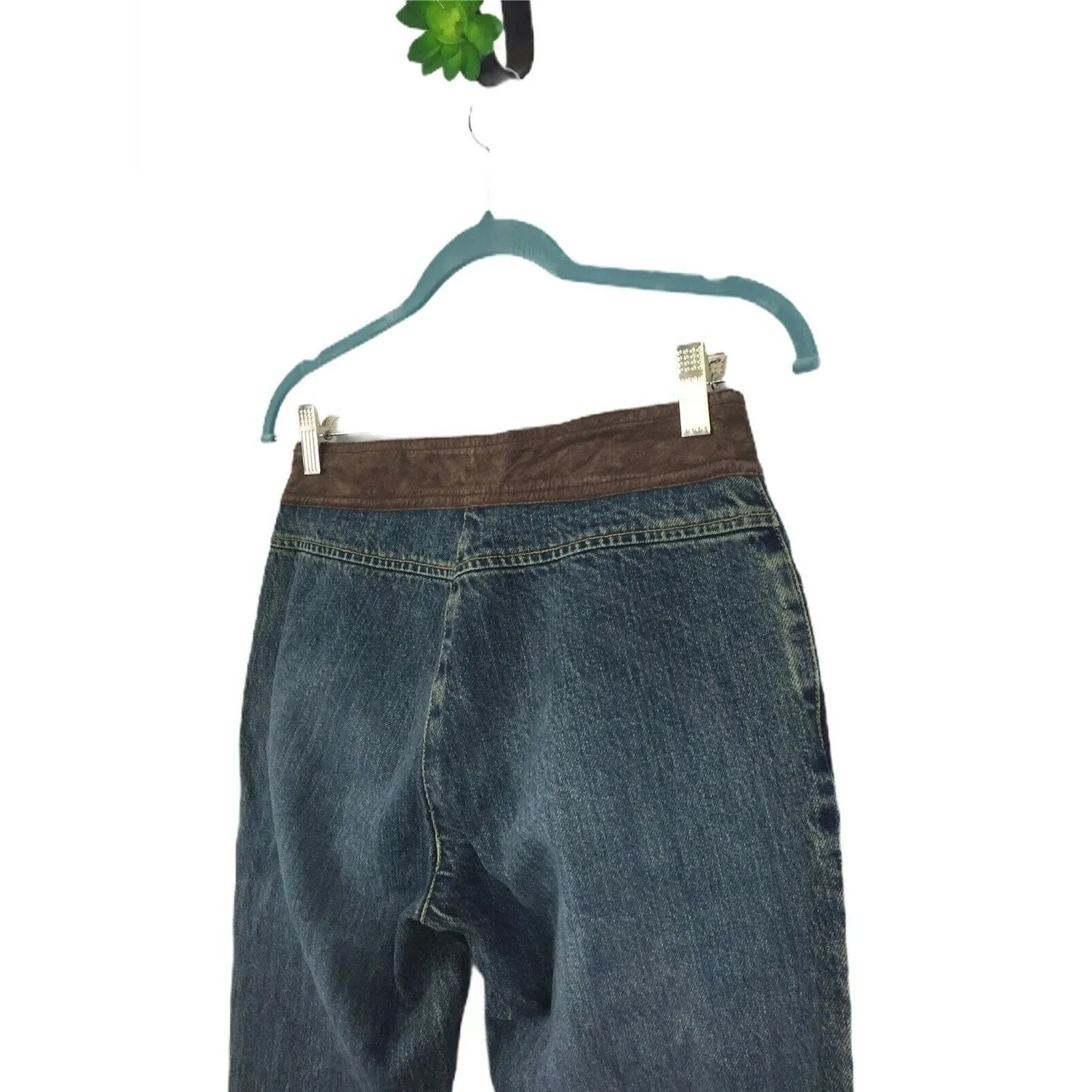 Kenneth Cole New York Vintage Y2K Jeans Size 4 Suede Waistband Medium Wash - Image 4