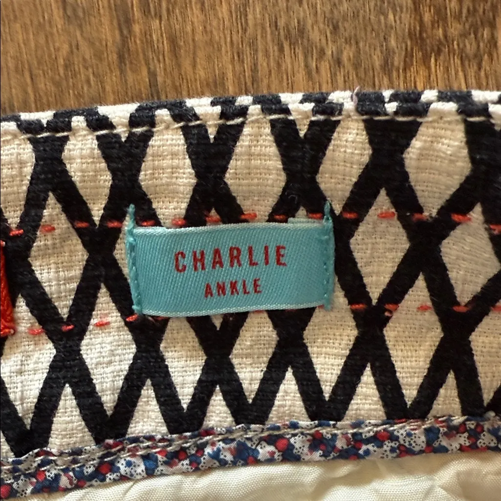 Anthro CARTONNIER Charlie Ankle Pants Black & White Diamond Print Size 4 - Image 9