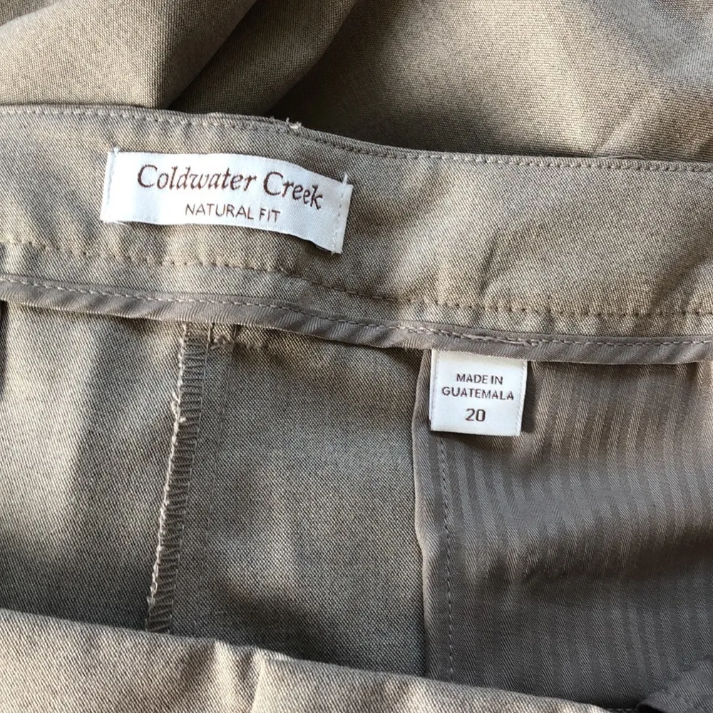 Coldwater Creek natural fit beige slacks size 20 - Image 5