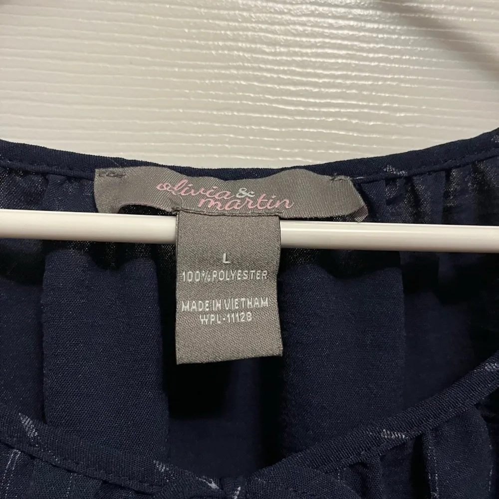 Olivia & Martin Blouse Women's L Navy Blue Striped Shirt 100% Office Wear/Causal Size L - Image 3