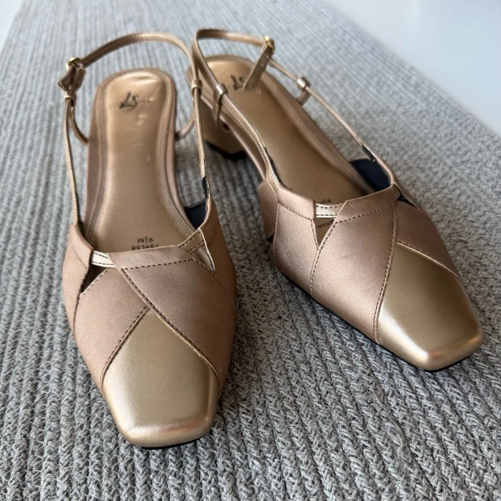 Vintage LifeStride Gold Square Toe Slingback Block Heel Shoes Pumps Size 9.5 - Image 4