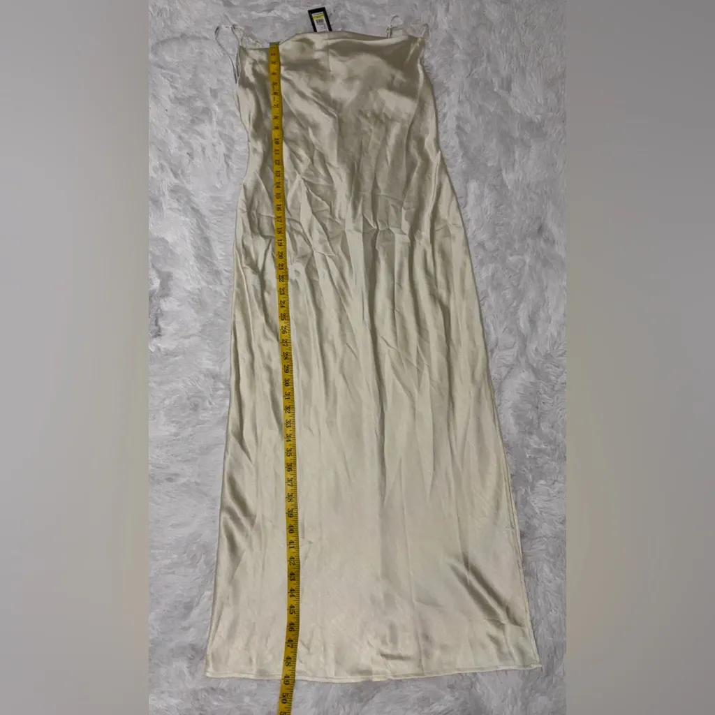 Kenneth Cole Cream Satin Chemise - Image 6