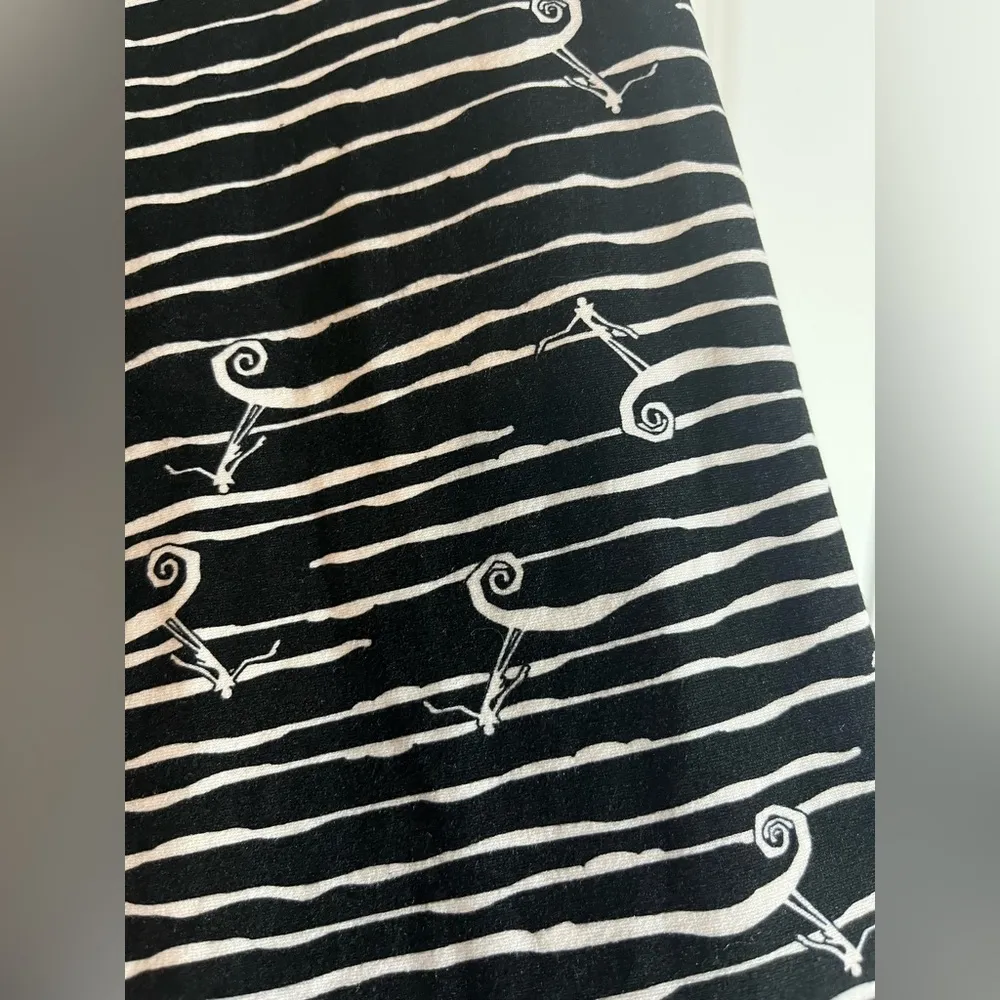 Lularoe Tween Nightmare Before Christmas Disney AOP Jack Skellington Leggings - Image 2