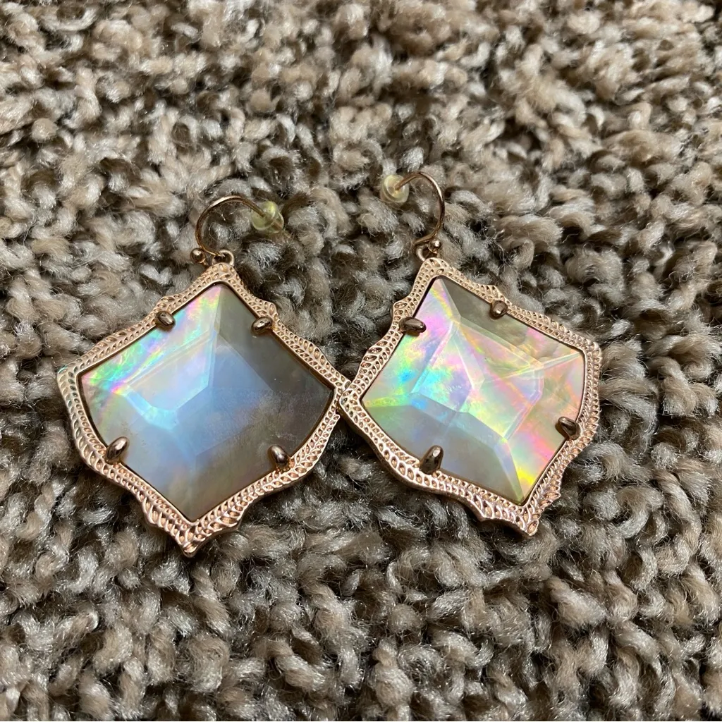 Kendra Scott Elegant Rose Gold-Toned Earrings‎ - Image 3