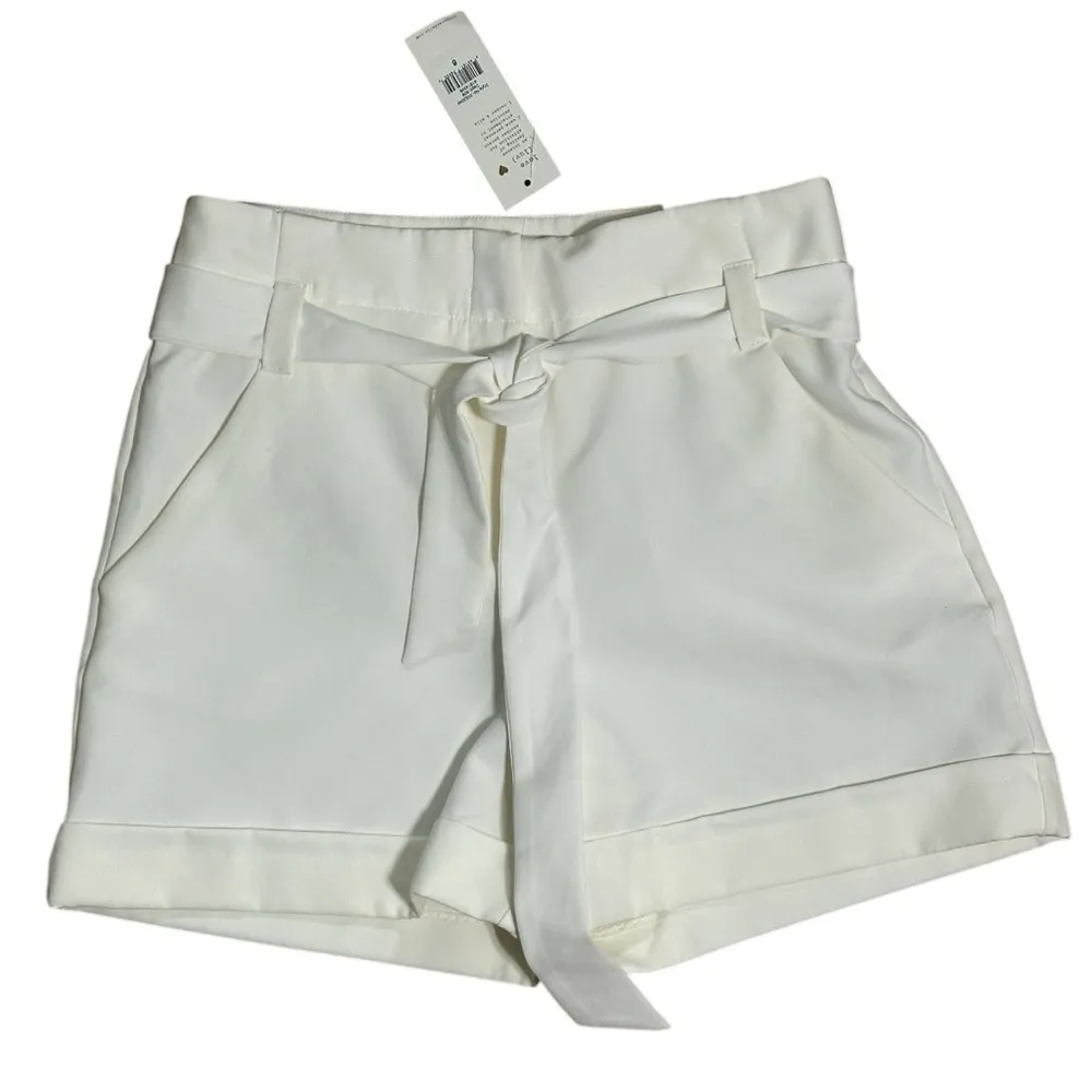 Cooper & Ella Boutique White Eyelet Front Tie Belt Dress Shorts NWT - Image 3