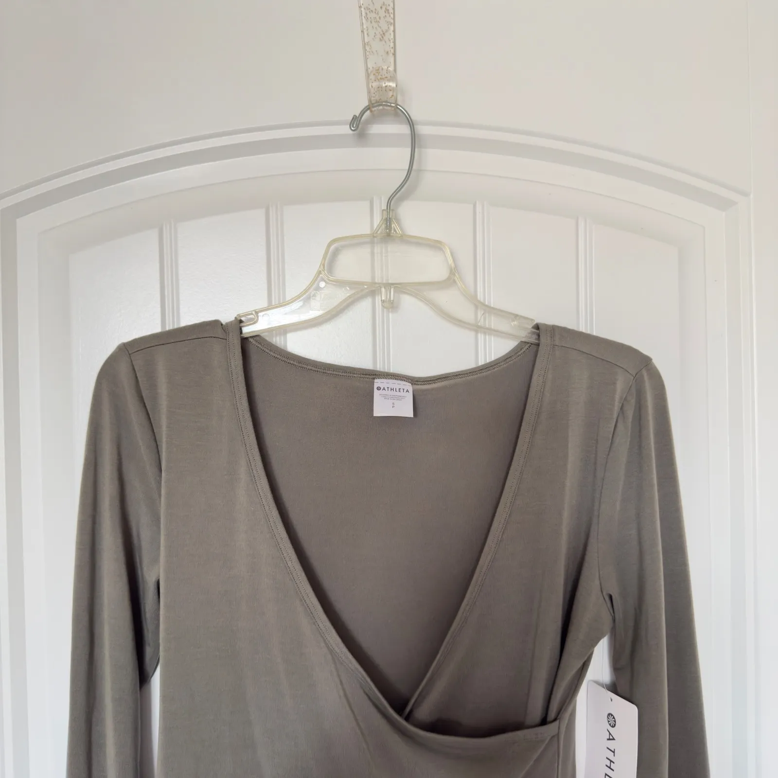 Athleta Small Sage Green With Ease‎ Workout Wrap Top NWT - Image 5