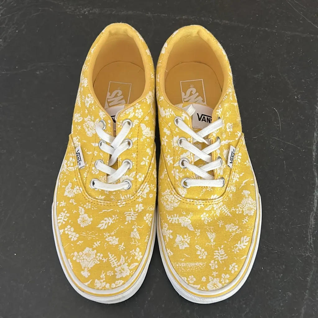 VANS Doheny Tropics Comfy Cool‎ Kicks Yellow White SIZE 9 Women’s - Image 2