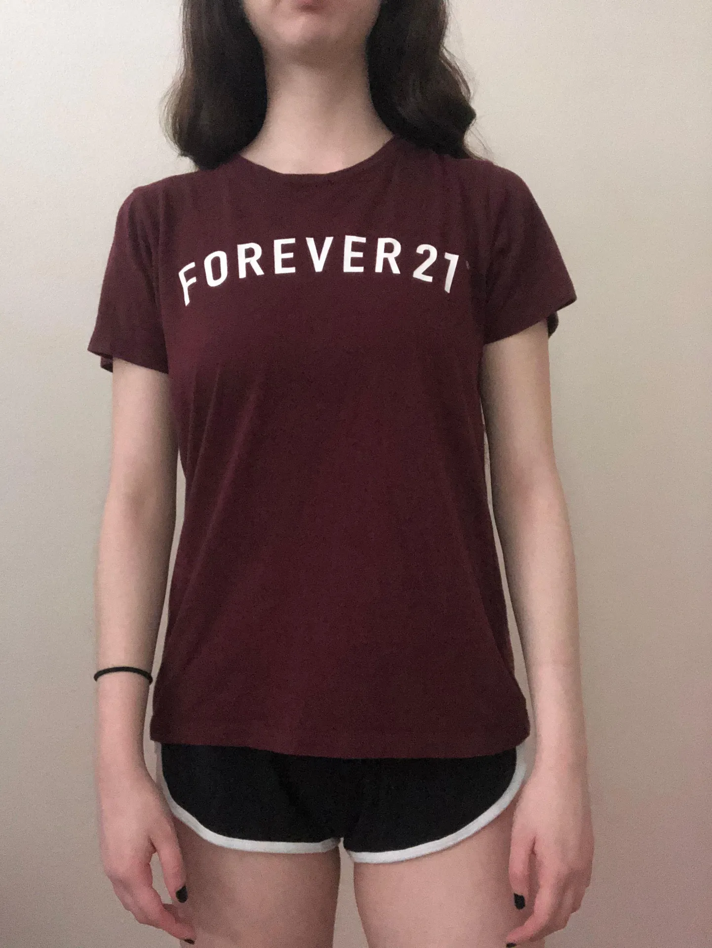 maroon t shirt - Image 2