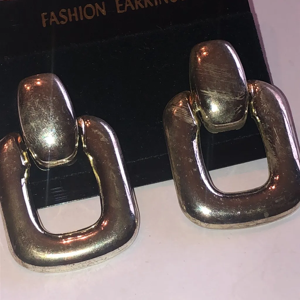 Vintage Aged Silver Tone Retro Boho Door Knocker Fashion Earrings - Image 2