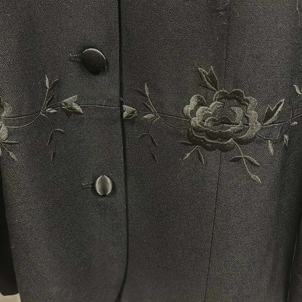 Perceptions Black Rayon Blazer Jacket Floral Embroidered Satin Collar Womens 12 - Image 8
