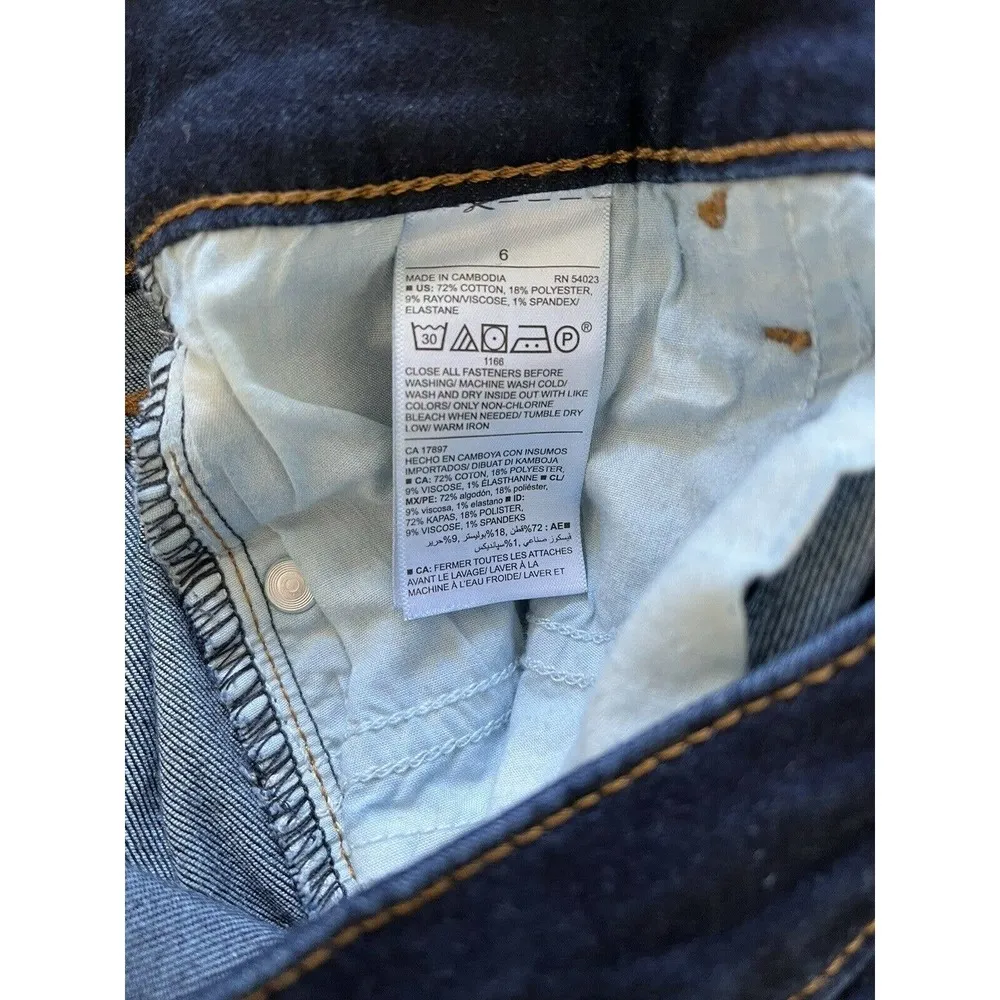 Old Navy Rockstar Super Skinny Mid Rise Dark Wash Shaping Skinny Jeans Size 6 - Image 6