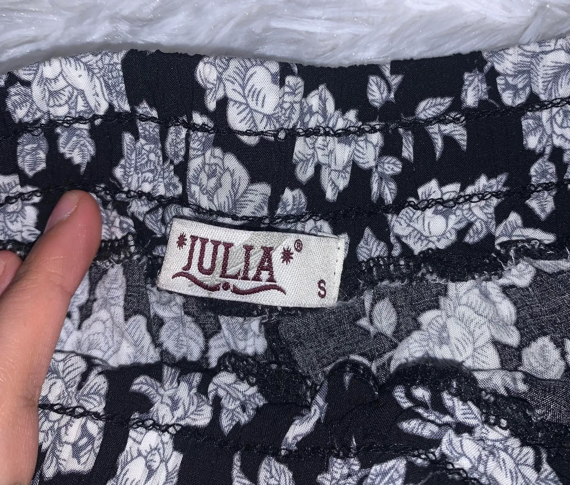 High Waisted Floral Pants - Image 5