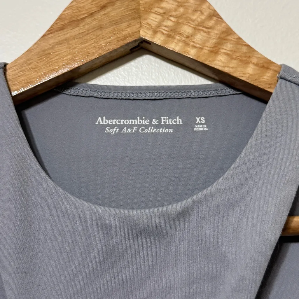 Abercrombie & Fitch Soft A&F Collection Size XS Gray high neck bodysuit tank - Image 4