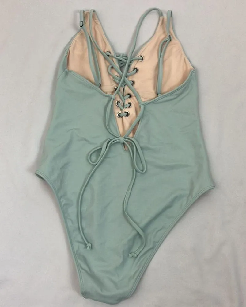L.A. Hearts Mint Green One Piece Swimsuit woman’s size small - Image 7