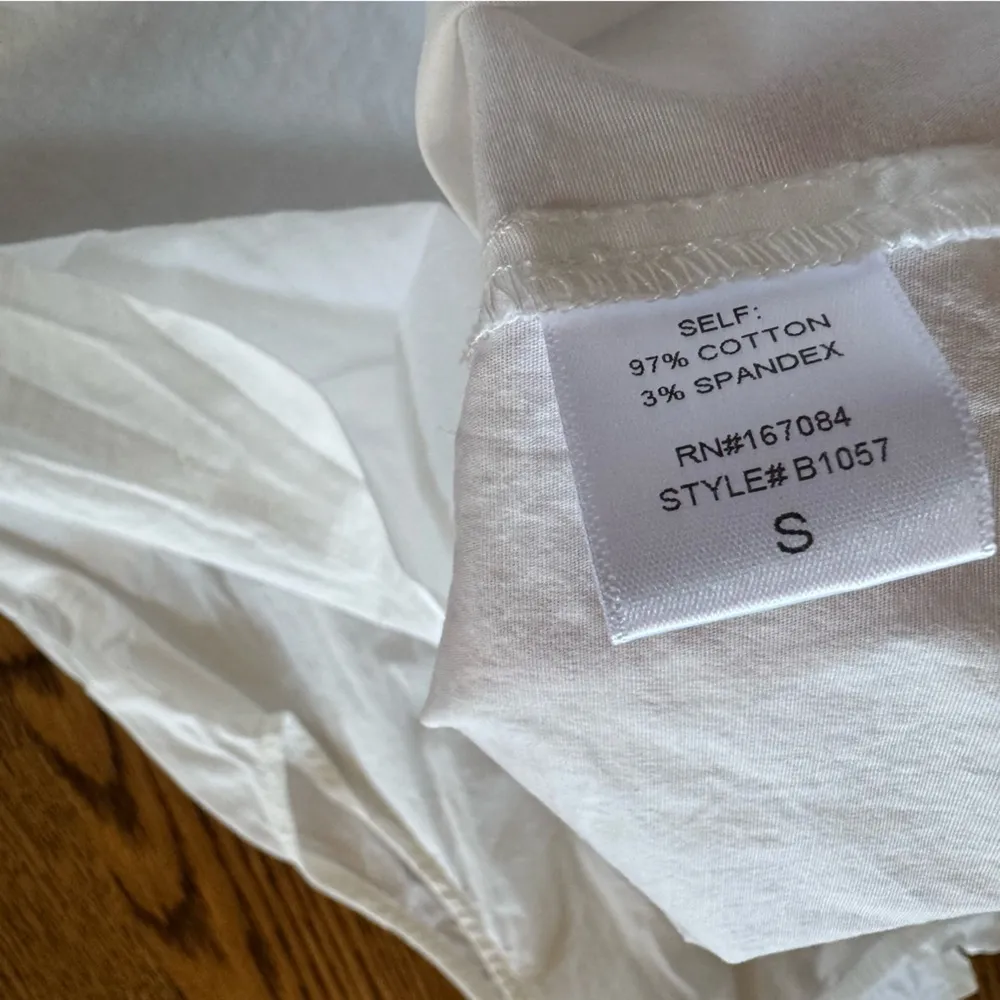 Tuckernuck POMANDER PLACE White Sleeveless Veronica Top | Small - Image 7