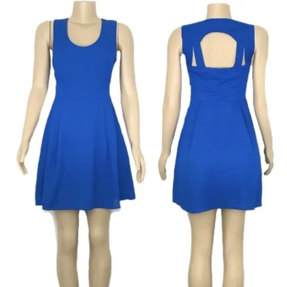 19 Cooper Blue skater Dress - Image 2