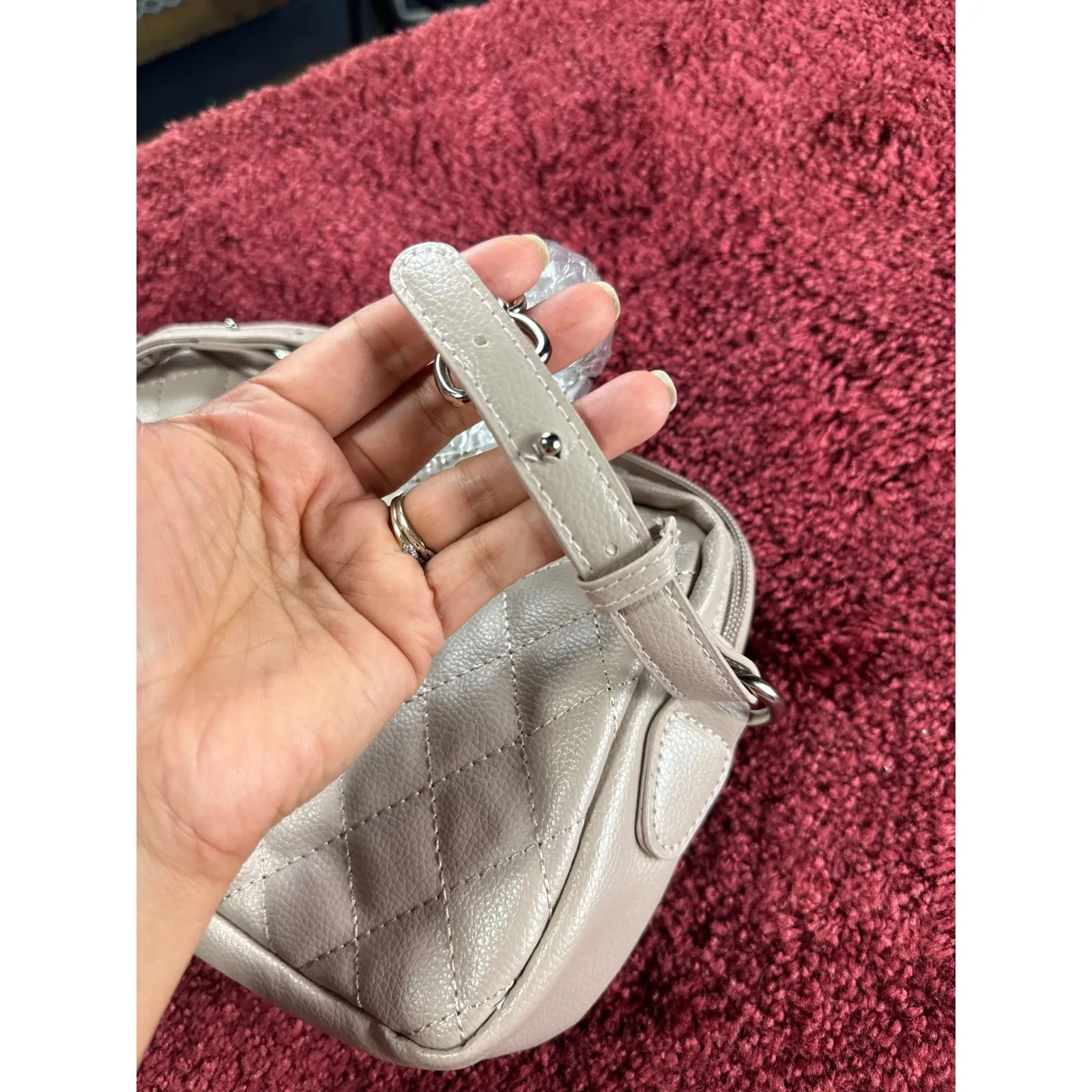 Bella Russo Quilted Crossbody Bag Chain Strap Neutral Beige Purse Tan - Image 9