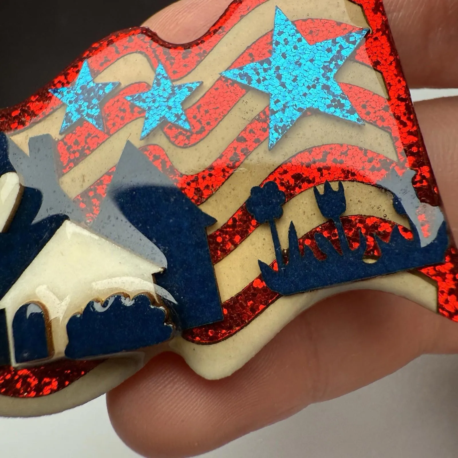 4th Of July Patriotic Theme Signed House Pins By Lucinda Brooch Pin Handcrafted - Image 5