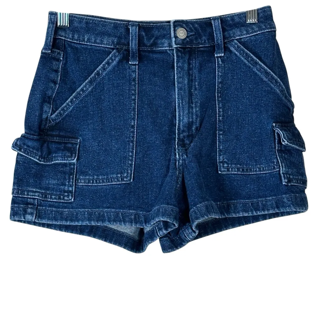 Hollister Ultra High Rise Mom 3” Shorts Womens 26 Dark Wash Utility Cargo - Image 2