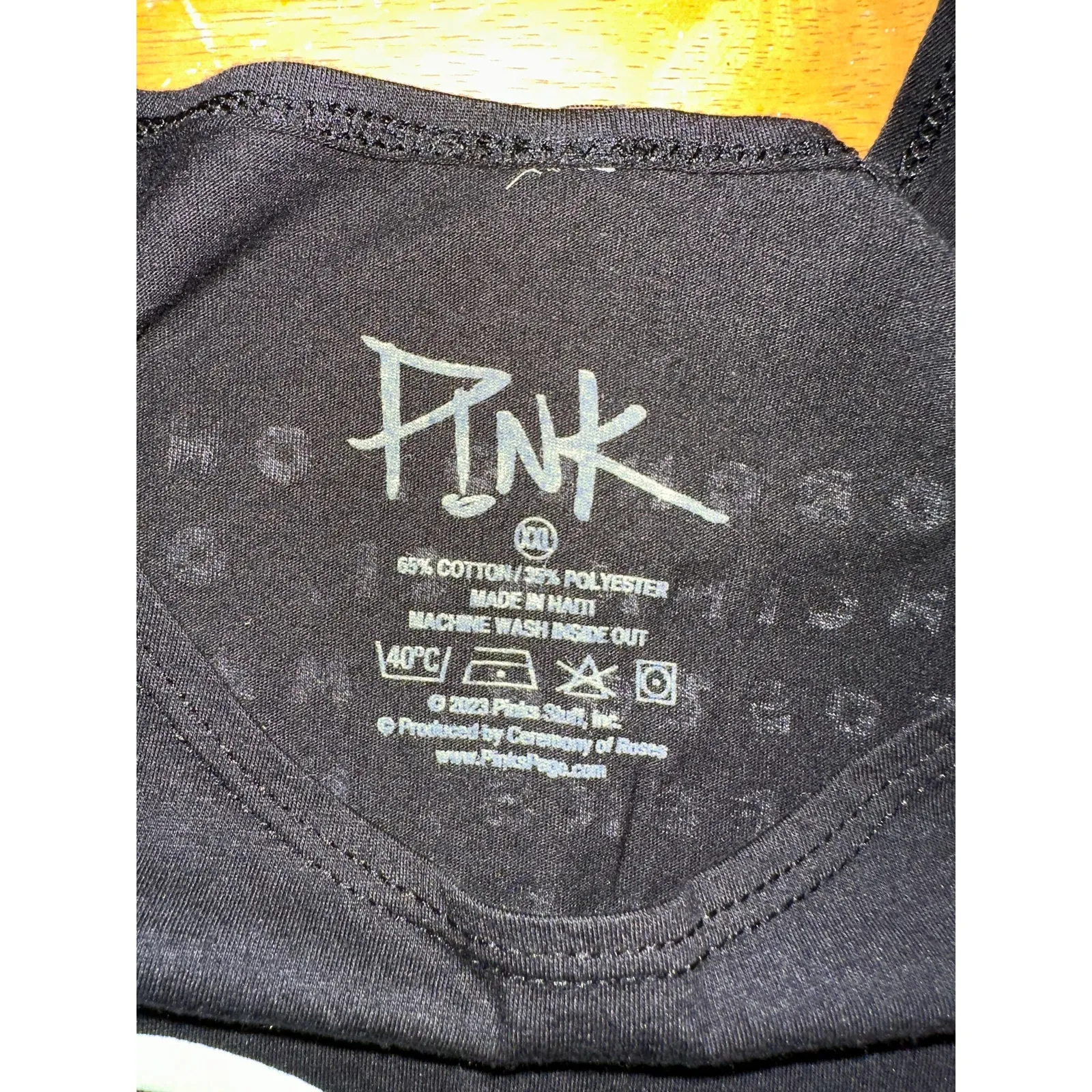 Women's Pink! Carnival Tour 2023 Graphic‎ Print tank XXL - Image 2