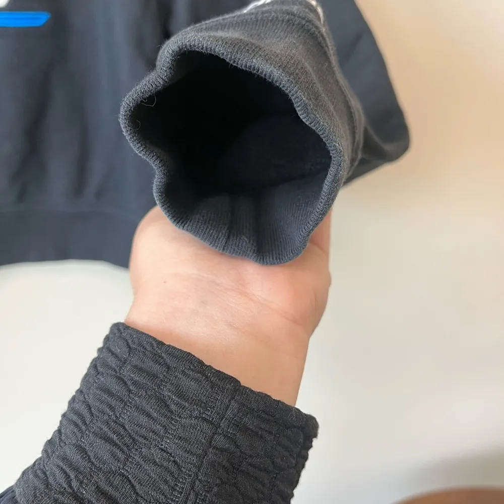 Adidas Originals Shattered Trefoil cropped sweatshirt Black - Image 6