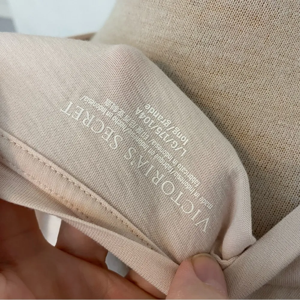 Victoria’s Secret Short Sleeve Floral Bling Pajama T Shirt light pink - Image 4