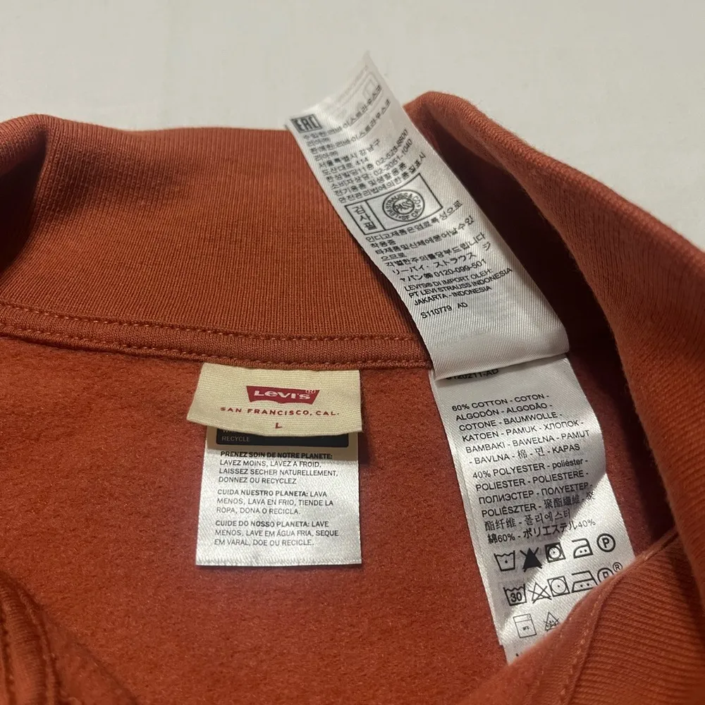 Women’s LEVI'S TOP COSMO 1/4 ZIP SWEATSHIRT Size L Baked Clay- Brown crop top - Image 6