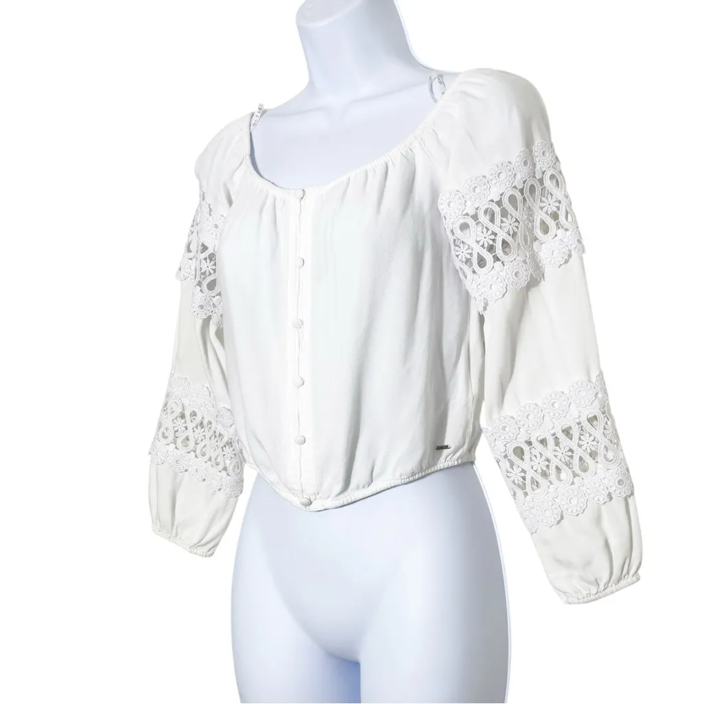 Guess White Boho Lace Eyelet Peasant Blouse Button Front Women’s Size M - Image 4